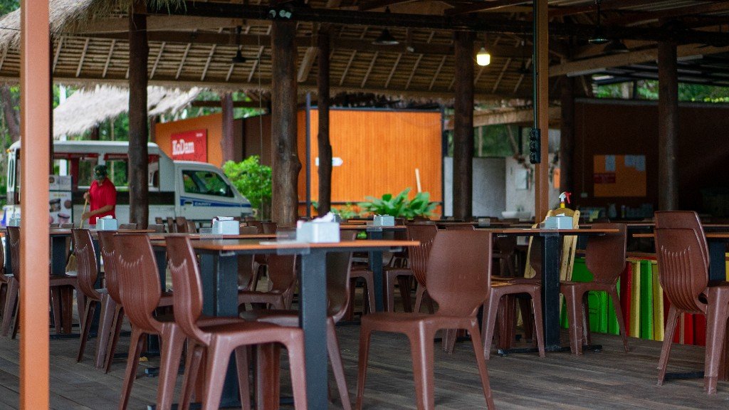 Thatched-roof dining hall at KoDam Kitchen Oceanview